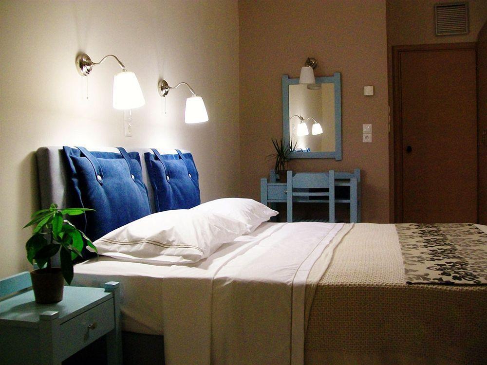 Zorbas Hotel Santorini Pýrgos Dış mekan fotoğraf