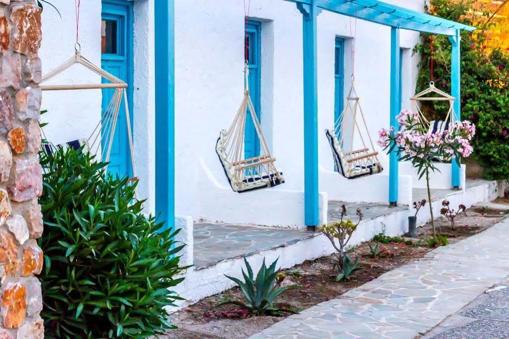 Zorbas Hotel Santorini Pýrgos Dış mekan fotoğraf