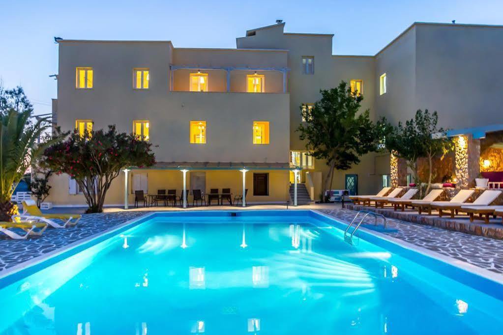 Zorbas Hotel Santorini Pýrgos Dış mekan fotoğraf