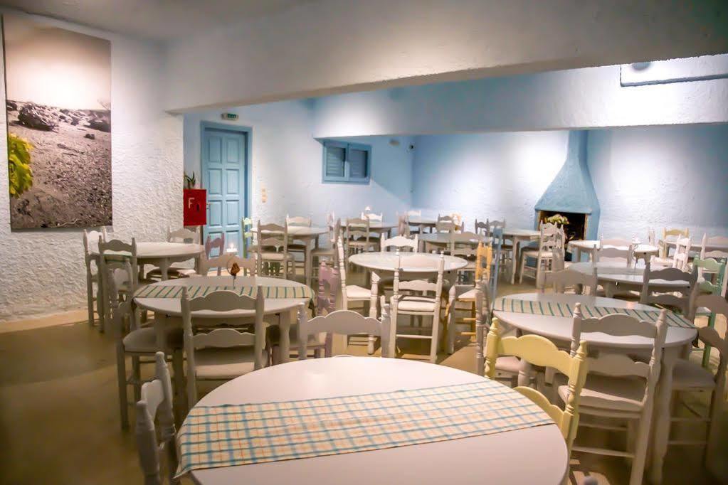 Zorbas Hotel Santorini Pýrgos Dış mekan fotoğraf