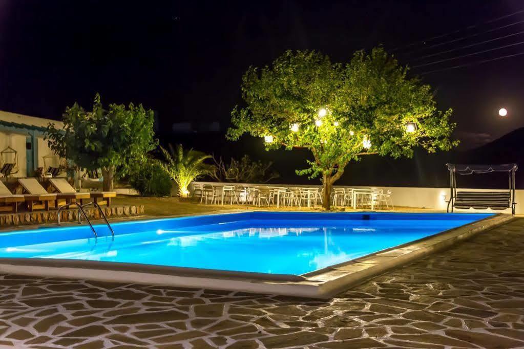 Zorbas Hotel Santorini Pýrgos Dış mekan fotoğraf